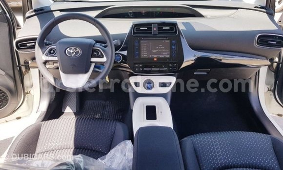 Buy Import Toyota Prius White Car in Import - Dubai in Kailahun Buy Import Toyota Prius White Car in Import - Dubai in Kailahun