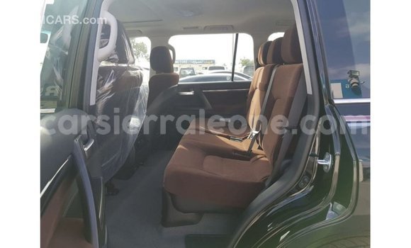 Buy Import Toyota Land Cruiser Black Car in Import - Dubai in Kailahun Buy Import Toyota Land Cruiser Black Car in Import - Dubai in Kailahun
