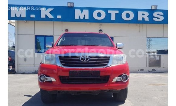 Acheter Import Voiture Toyota Hilux Rouge à Import - Dubai, Kailahun Acheter Import Voiture Toyota Hilux Rouge à Import - Dubai, Kailahun