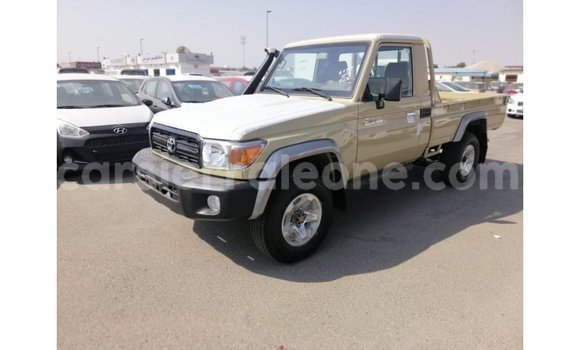 Buy Import Toyota Land Cruiser Beige Car in Import - Dubai in Kailahun Buy Import Toyota Land Cruiser Beige Car in Import - Dubai in Kailahun