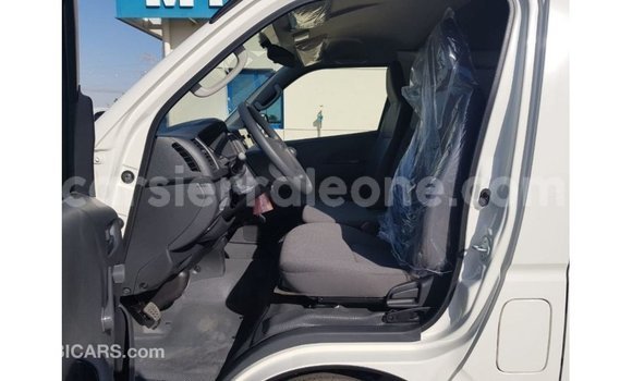 Buy Import Toyota Hiace White Car in Import - Dubai in Kailahun Buy Import Toyota Hiace White Car in Import - Dubai in Kailahun