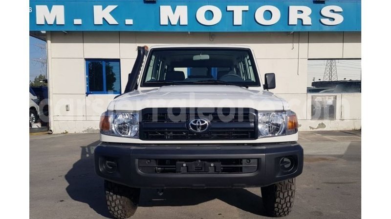 Big with watermark toyota land cruiser kailahun import dubai 6364