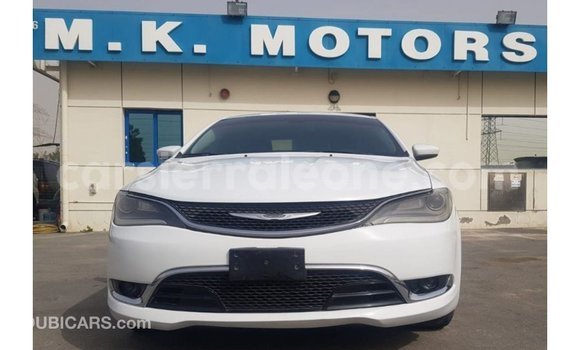 Acheter Import Voiture Chrysler 200 Blanc à Import - Dubai, Kailahun Acheter Import Voiture Chrysler 200 Blanc à Import - Dubai, Kailahun