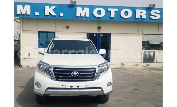 Buy Import Toyota Land Cruiser White Car in Import - Dubai in Kailahun Buy Import Toyota Land Cruiser White Car in Import - Dubai in Kailahun