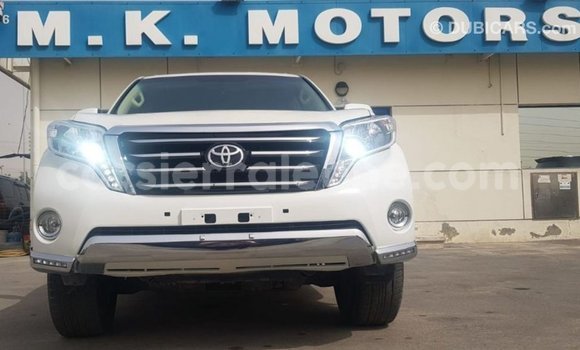 Buy Import Toyota Land Cruiser White Car in Import - Dubai in Kailahun Buy Import Toyota Land Cruiser White Car in Import - Dubai in Kailahun