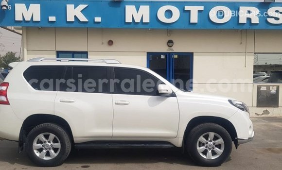 Buy Import Toyota Land Cruiser White Car in Import - Dubai in Kailahun Buy Import Toyota Land Cruiser White Car in Import - Dubai in Kailahun