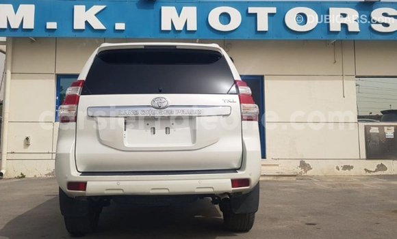 Buy Import Toyota Land Cruiser White Car in Import - Dubai in Kailahun Buy Import Toyota Land Cruiser White Car in Import - Dubai in Kailahun