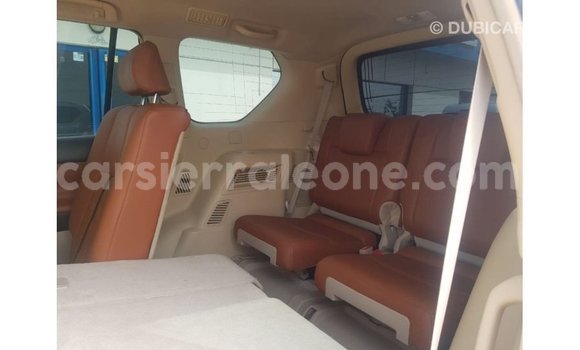 Buy Import Toyota Land Cruiser White Car in Import - Dubai in Kailahun Buy Import Toyota Land Cruiser White Car in Import - Dubai in Kailahun