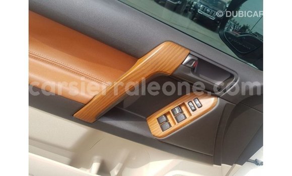 Buy Import Toyota Land Cruiser White Car in Import - Dubai in Kailahun Buy Import Toyota Land Cruiser White Car in Import - Dubai in Kailahun