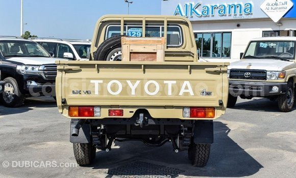 Buy Import Toyota Land Cruiser Beige Car in Import - Dubai in Kailahun Buy Import Toyota Land Cruiser Beige Car in Import - Dubai in Kailahun
