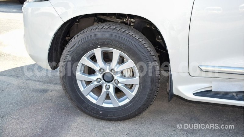 Big with watermark toyota land cruiser kailahun import dubai 6382