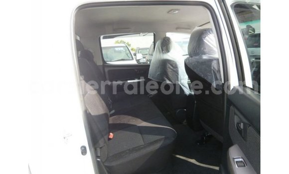 Buy Import Toyota Hilux White Car in Import - Dubai in Kailahun Buy Import Toyota Hilux White Car in Import - Dubai in Kailahun