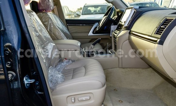 Buy Import Toyota Land Cruiser Black Car in Import - Dubai in Kailahun Buy Import Toyota Land Cruiser Black Car in Import - Dubai in Kailahun