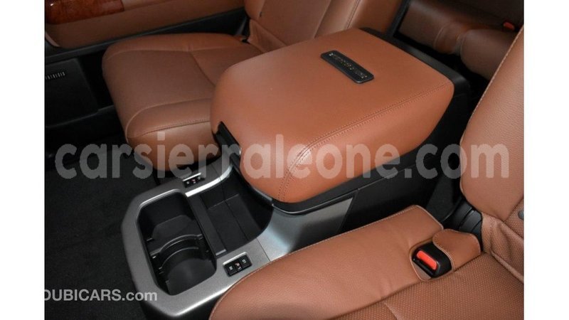 Big with watermark toyota sequoia kailahun import dubai 6404