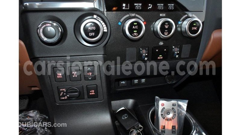 Big with watermark toyota sequoia kailahun import dubai 6404