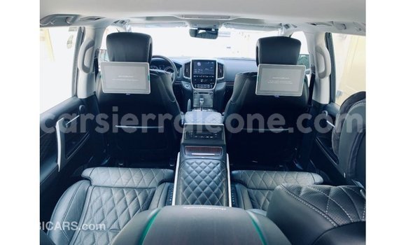Buy Import Toyota Land Cruiser Black Car in Import - Dubai in Kailahun Buy Import Toyota Land Cruiser Black Car in Import - Dubai in Kailahun