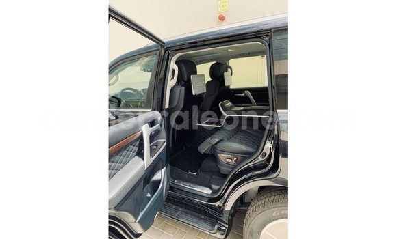 Buy Import Toyota Land Cruiser Black Car in Import - Dubai in Kailahun Buy Import Toyota Land Cruiser Black Car in Import - Dubai in Kailahun