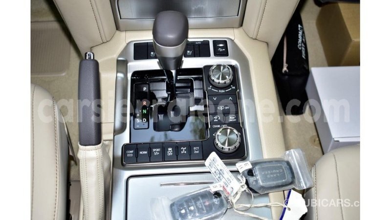 Big with watermark toyota land cruiser kailahun import dubai 6418