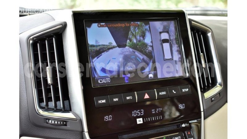 Big with watermark toyota land cruiser kailahun import dubai 6418