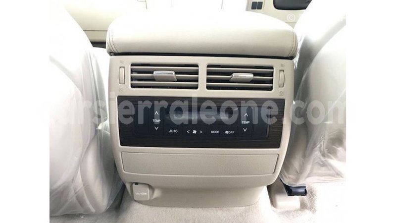 Big with watermark toyota land cruiser kailahun import dubai 6454