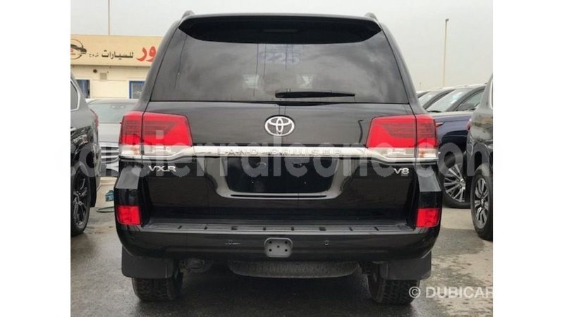 Big with watermark toyota land cruiser kailahun import dubai 6455