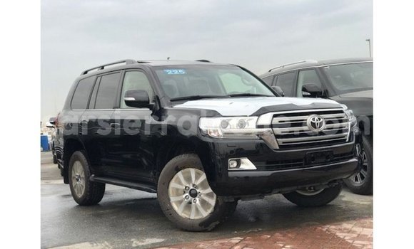 Buy Import Toyota Land Cruiser Black Car in Import - Dubai in Kailahun Buy Import Toyota Land Cruiser Black Car in Import - Dubai in Kailahun