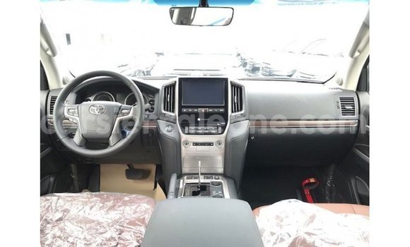 Buy Import Toyota Land Cruiser Black Car in Import - Dubai in Kailahun Buy Import Toyota Land Cruiser Black Car in Import - Dubai in Kailahun