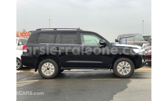 Buy Import Toyota Land Cruiser Black Car in Import - Dubai in Kailahun Buy Import Toyota Land Cruiser Black Car in Import - Dubai in Kailahun