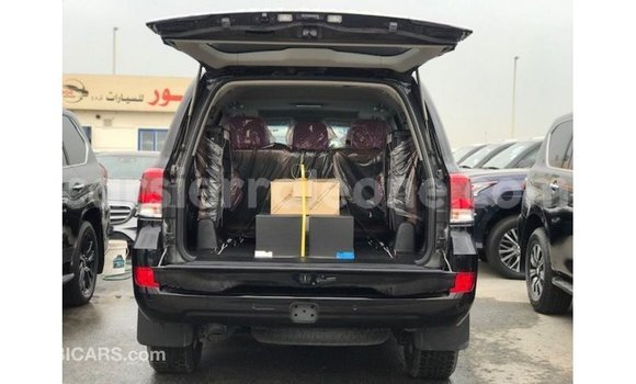 Buy Import Toyota Land Cruiser Black Car in Import - Dubai in Kailahun Buy Import Toyota Land Cruiser Black Car in Import - Dubai in Kailahun