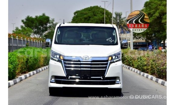 Buy Import Toyota Granvia White Car in Import - Dubai in Kailahun Buy Import Toyota Granvia White Car in Import - Dubai in Kailahun