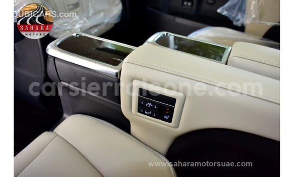 Buy Import Toyota Granvia White Car in Import - Dubai in Kailahun Buy Import Toyota Granvia White Car in Import - Dubai in Kailahun