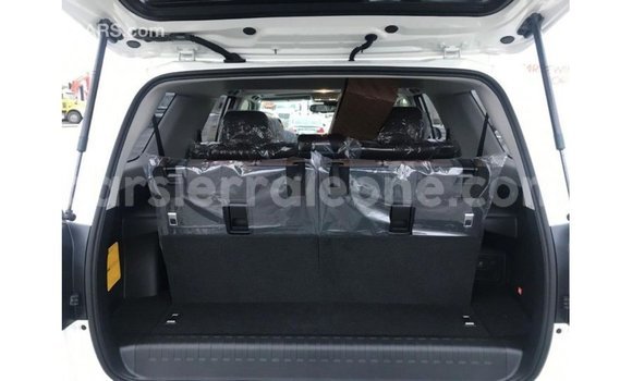Buy Import Toyota 4Runner White Car in Import - Dubai in Kailahun Buy Import Toyota 4Runner White Car in Import - Dubai in Kailahun