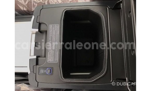 Buy Import Toyota Land Cruiser White Car in Import - Dubai in Kailahun Buy Import Toyota Land Cruiser White Car in Import - Dubai in Kailahun