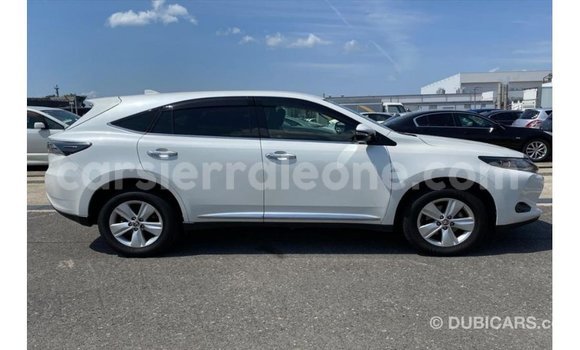 Buy Import Toyota Harrier White Car in Import - Dubai in Kailahun Buy Import Toyota Harrier White Car in Import - Dubai in Kailahun