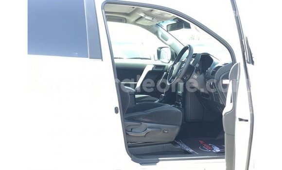 Buy Import Toyota Prado White Car in Import - Dubai in Kailahun Buy Import Toyota Prado White Car in Import - Dubai in Kailahun