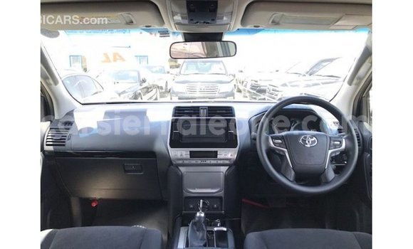 Buy Import Toyota Prado White Car in Import - Dubai in Kailahun Buy Import Toyota Prado White Car in Import - Dubai in Kailahun