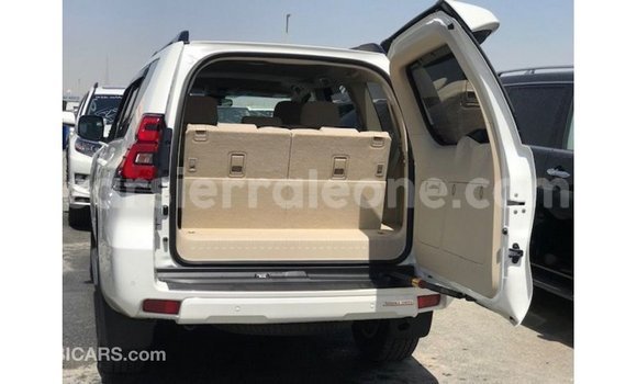 Buy Import Toyota Prado White Car in Import - Dubai in Kailahun Buy Import Toyota Prado White Car in Import - Dubai in Kailahun