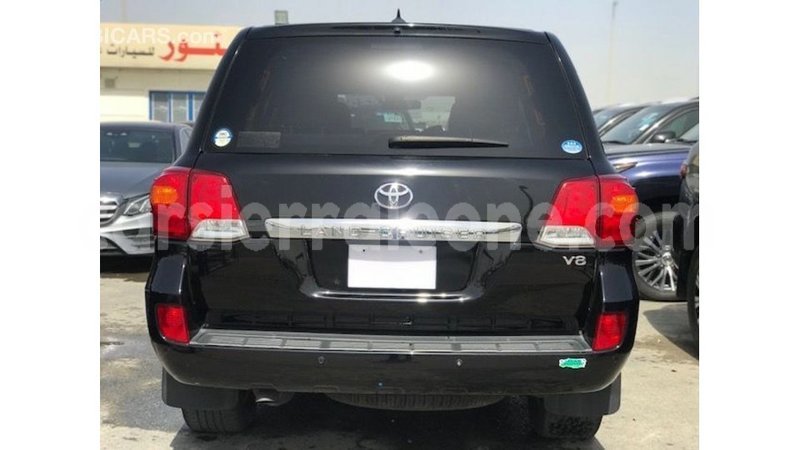 Big with watermark toyota land cruiser kailahun import dubai 6486