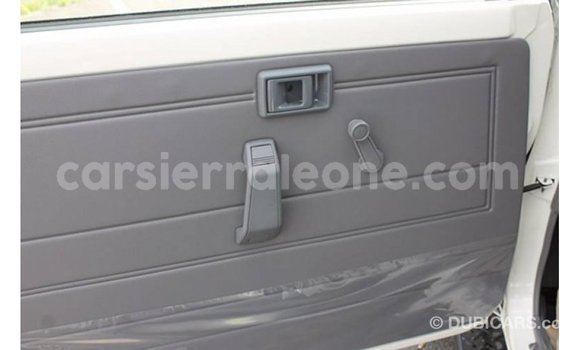 Buy Import Toyota Land Cruiser White Car in Import - Dubai in Kailahun Buy Import Toyota Land Cruiser White Car in Import - Dubai in Kailahun