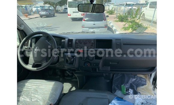Buy Import Toyota Hiace White Car in Import - Dubai in Kailahun Buy Import Toyota Hiace White Car in Import - Dubai in Kailahun