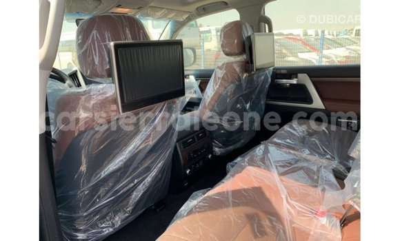 Buy Import Toyota Land Cruiser Black Car in Import - Dubai in Kailahun Buy Import Toyota Land Cruiser Black Car in Import - Dubai in Kailahun