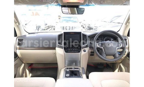 Buy Import Toyota Land Cruiser Black Car in Import - Dubai in Kailahun Buy Import Toyota Land Cruiser Black Car in Import - Dubai in Kailahun