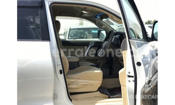 Buy Import Toyota Prado White Car in Import - Dubai in Kailahun Buy Import Toyota Prado White Car in Import - Dubai in Kailahun