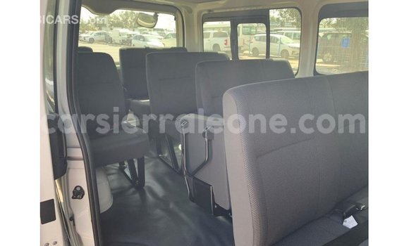 Buy Import Toyota Hiace White Car in Import - Dubai in Kailahun Buy Import Toyota Hiace White Car in Import - Dubai in Kailahun
