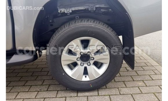 Buy Import Toyota Hilux Brown Car in Import - Dubai in Kailahun Buy Import Toyota Hilux Brown Car in Import - Dubai in Kailahun