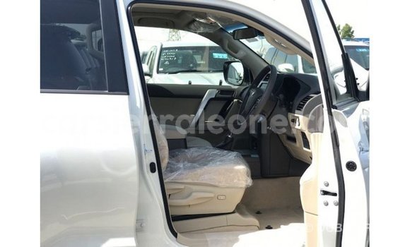 Buy Import Toyota Prado White Car in Import - Dubai in Kailahun Buy Import Toyota Prado White Car in Import - Dubai in Kailahun