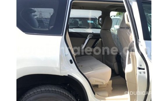 Buy Import Toyota Prado White Car in Import - Dubai in Kailahun Buy Import Toyota Prado White Car in Import - Dubai in Kailahun
