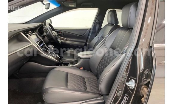 Buy Import Toyota Harrier Black Car in Import - Dubai in Kailahun Buy Import Toyota Harrier Black Car in Import - Dubai in Kailahun