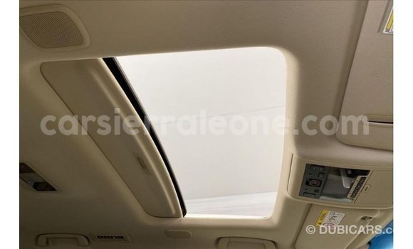 Buy Import Toyota Land Cruiser White Car in Import - Dubai in Kailahun Buy Import Toyota Land Cruiser White Car in Import - Dubai in Kailahun