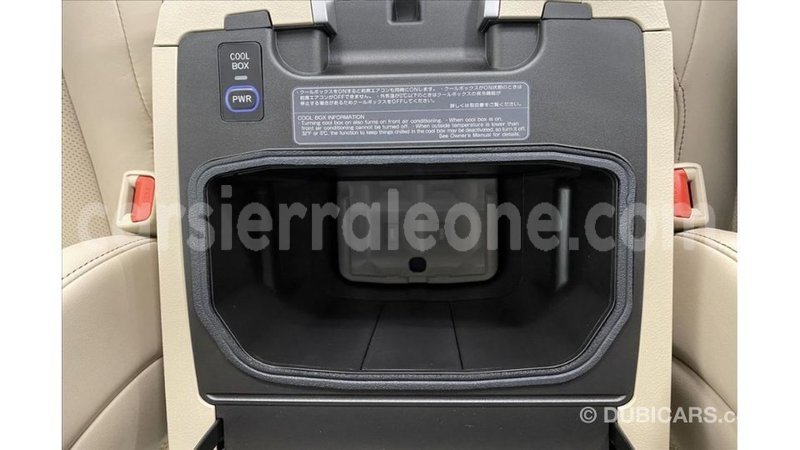 Big with watermark toyota land cruiser kailahun import dubai 6519